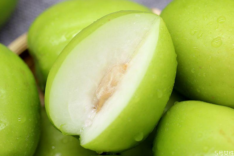 牛奶棗和青棗一樣嗎 牛奶棗是什么水果 牛奶棗和青棗一樣嗎 牛奶棗是什么水果