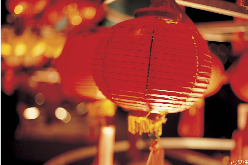 除夕和春節(jié)哪個(gè)是過年 除夕和春節(jié)有什么區(qū)別嗎 除夕和春節(jié)哪個(gè)是過年 除夕和春節(jié)有什么區(qū)別嗎