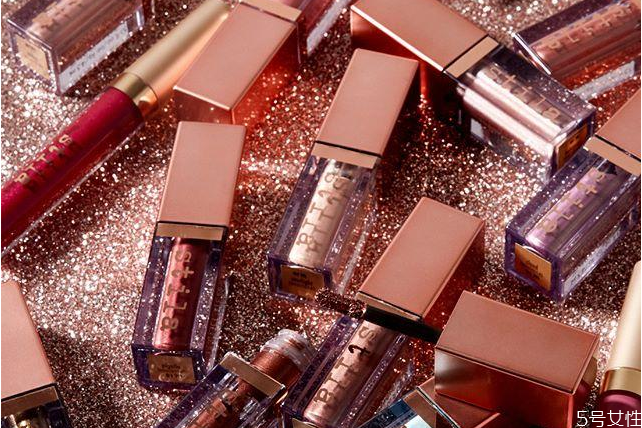 液體眼影可以單獨嗎 液體眼影怎么涂抹 液體眼影可以單獨嗎 液體眼影怎么涂抹