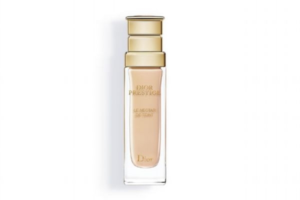 迪奧花蜜粉底液好用嗎 迪奧花蜜粉底液色號選擇 迪奧花蜜粉底液好用嗎 迪奧花蜜粉底液色號選擇