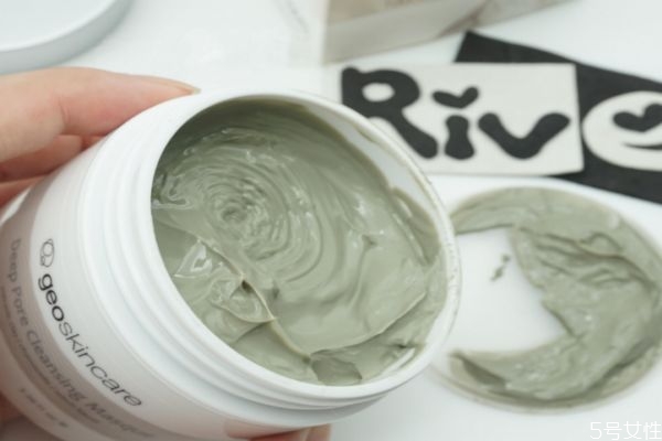 如何預防泥狀面膜變干 泥狀面膜變干了怎么解決 如何預防泥狀面膜變干 泥狀面膜變干了怎么解決