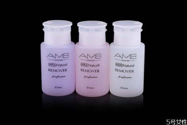 卸甲水把手燒傷怎么辦 卸甲水可以用啥代替 卸甲水把手燒傷怎么辦 卸甲水可以用啥代替