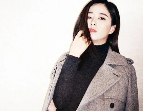 30歲微胖的女人如何穿衣搭配更好看 30歲微胖的女人如何穿衣搭配更好看