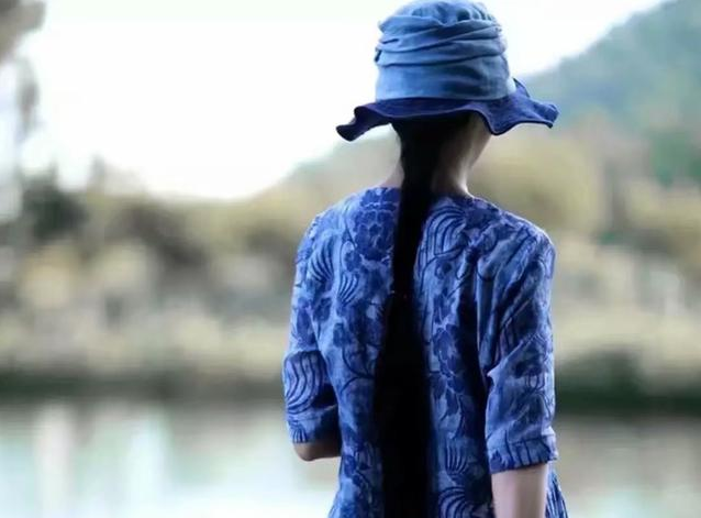 40歲的女人如何穿衣搭配和保養(yǎng)自己更顯氣質(zhì) 40歲的女人如何穿衣搭配和保養(yǎng)自己更顯氣質(zhì)