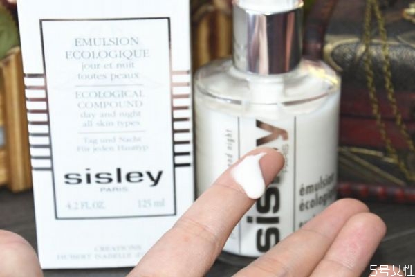 sisley全能乳液能用多長(zhǎng)時(shí)間 sisley全能乳液適合什么年紀(jì) sisley全能乳液能用多長(zhǎng)時(shí)間 sisley全能乳液適合什么年紀(jì)