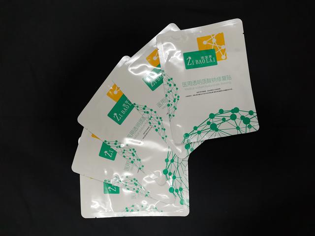 長期化妝和長期素顏的區(qū)別 來看五年后的差距 長期化妝和長期素顏的區(qū)別 來看五年后的差距