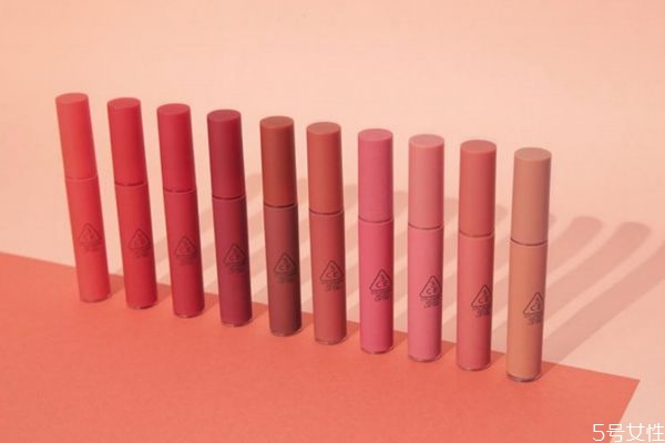 3ce唇釉最火的幾個色 3ce絲絨唇釉哪個色號好看 3ce唇釉最火的幾個色 3ce絲絨唇釉哪個色號好看