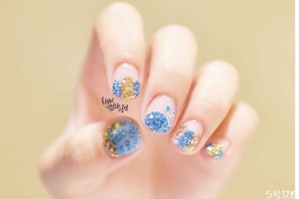 卸甲水能去除502膠水嗎 卸甲水有什么妙用 卸甲水能去除502膠水嗎 卸甲水有什么妙用