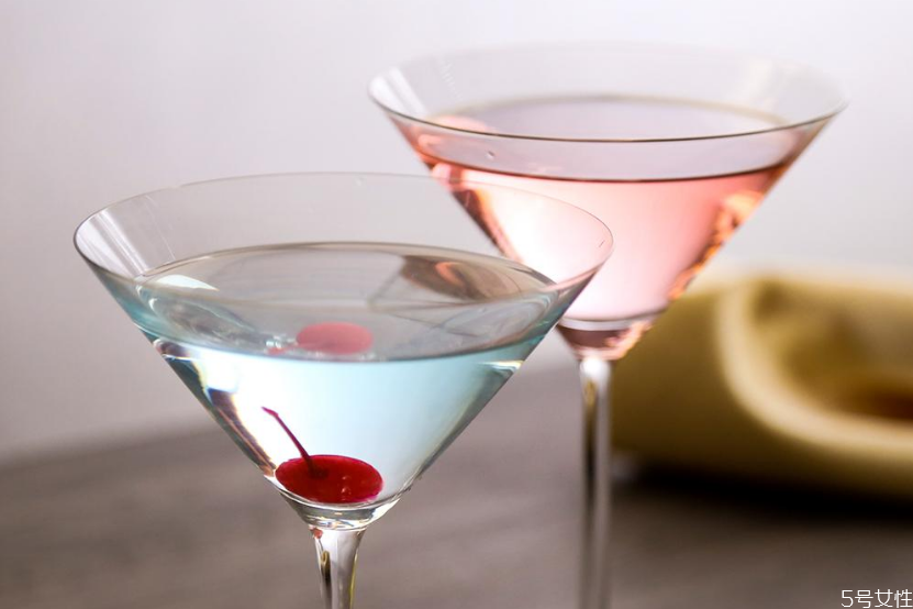 馬天尼怎么調 馬天尼雞尾酒配方 馬天尼怎么調 馬天尼雞尾酒配方