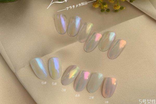 水晶甲怎么樣 水晶甲與光療甲的區(qū)別 水晶甲怎么樣 水晶甲與光療甲的區(qū)別