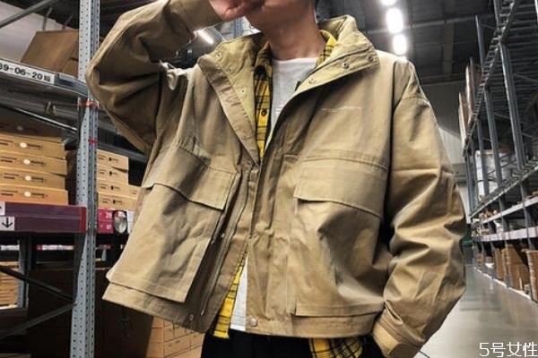 工裝外套保暖嗎 工裝外套的特點(diǎn) 工裝外套保暖嗎 工裝外套的特點(diǎn)