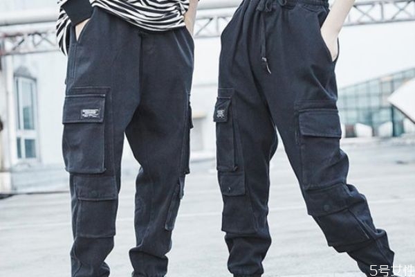 工裝褲要腰帶嗎 工裝褲腰圍買大了怎么辦 工裝褲要腰帶嗎 工裝褲腰圍買大了怎么辦