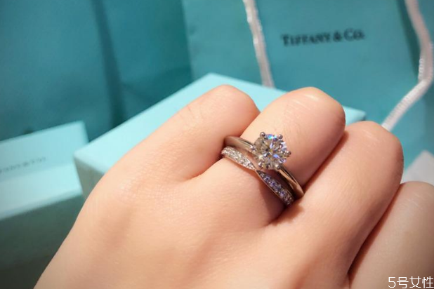 tiffany蒂芙尼六爪鉆戒價格 蒂芙尼六爪鉆戒寓意 tiffany蒂芙尼六爪鉆戒價格 蒂芙尼六爪鉆戒寓意