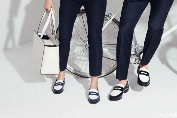 bally跟哪個(gè)品牌同等級(jí) bally是哪個(gè)國(guó)家的品牌 bally跟哪個(gè)品牌同等級(jí) bally是哪個(gè)國(guó)家的品牌