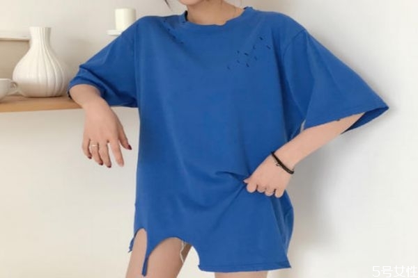 圓領(lǐng)t恤衣領(lǐng)大了怎么改小 t恤怎么洗領(lǐng)子不變形 圓領(lǐng)t恤衣領(lǐng)大了怎么改小 t恤怎么洗領(lǐng)子不變形