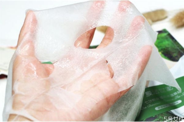 凝膠面膜可以直接敷臉嗎 凝膠面膜可以天天用嗎 凝膠面膜可以直接敷臉嗎 凝膠面膜可以天天用嗎