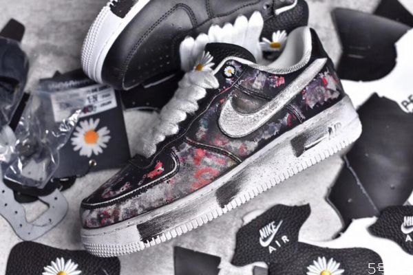 刮刮樂鞋子怎么刮 小雛菊刮刮樂怎么刮 刮刮樂鞋子怎么刮 小雛菊刮刮樂怎么刮