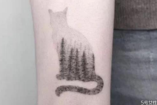 怎么讓紋身貼看起來不假 紋身貼怎么才能貼好 怎么讓紋身貼看起來不假 紋身貼怎么才能貼好