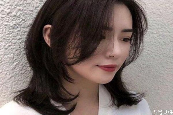 八字劉海好看嗎 什么人不適合八字劉海 八字劉海好看嗎 什么人不適合八字劉海