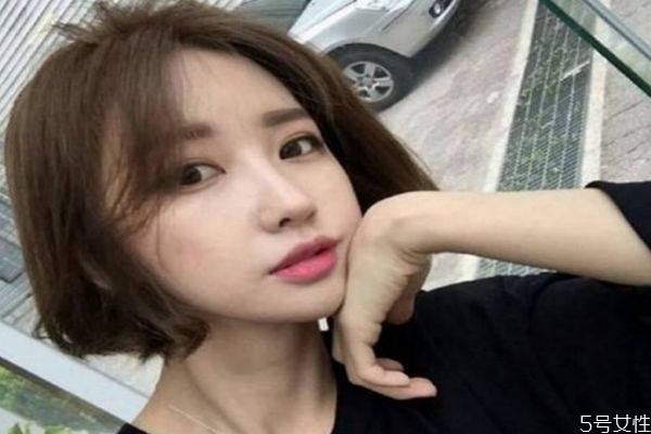 八字劉海每天怎么打理 八字劉海怎么用吹風(fēng)機(jī)打理 八字劉海每天怎么打理 八字劉海怎么用吹風(fēng)機(jī)打理