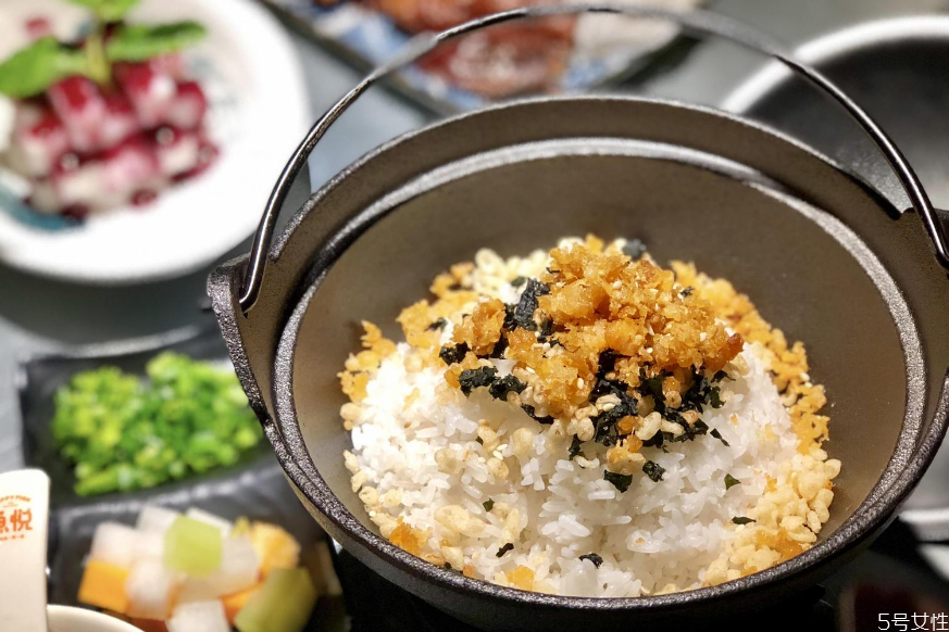 茶泡飯對胃好嗎 為什么吃泡飯對胃不好 茶泡飯對胃好嗎 為什么吃泡飯對胃不好