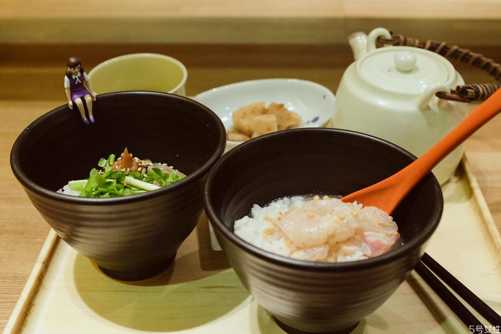 茶泡飯用什么茶比較好 茶泡飯紅茶可以嗎 茶泡飯用什么茶比較好 茶泡飯紅茶可以嗎