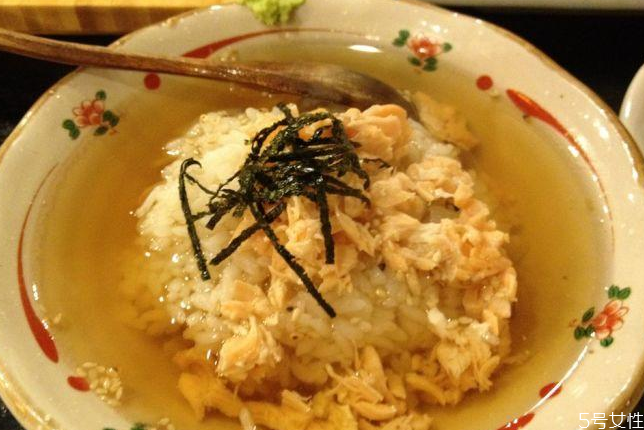 茶泡飯用什么茶葉最佳 茶泡飯的做法 茶泡飯用什么茶葉最佳 茶泡飯的做法