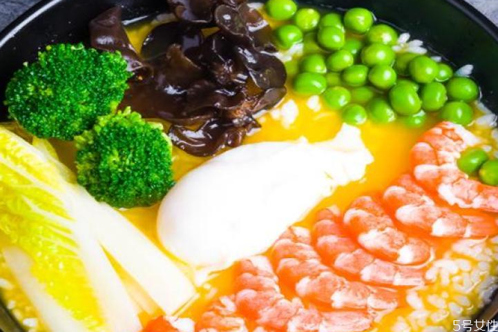 燙飯是啥 燙飯和泡飯的區(qū)別 燙飯是啥 燙飯和泡飯的區(qū)別