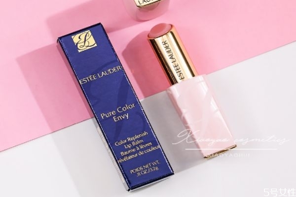 雅詩(shī)蘭黛潤(rùn)唇膏怎么樣 雅詩(shī)蘭黛潤(rùn)唇膏好不好用 雅詩(shī)蘭黛潤(rùn)唇膏怎么樣 雅詩(shī)蘭黛潤(rùn)唇膏好不好用