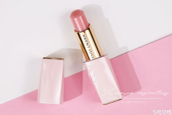 雅詩(shī)蘭黛潤(rùn)唇膏怎么樣 雅詩(shī)蘭黛潤(rùn)唇膏好不好用 雅詩(shī)蘭黛潤(rùn)唇膏怎么樣 雅詩(shī)蘭黛潤(rùn)唇膏好不好用