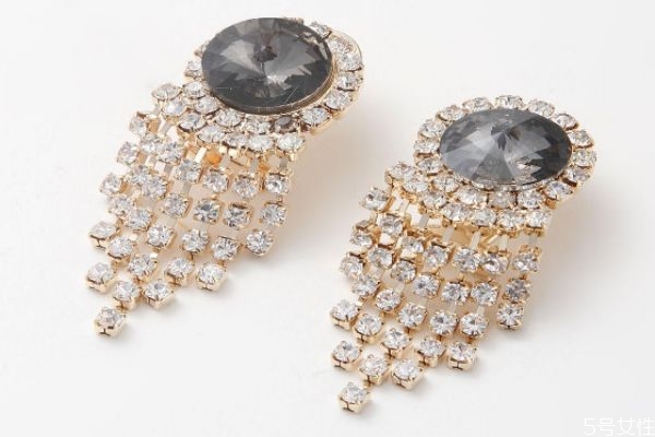 飾品有哪些種類 毛衣鏈怎么選 飾品有哪些種類 毛衣鏈怎么選