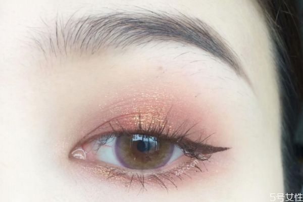 每天戴美瞳對眼睛影響大嗎 戴美瞳對眼睛有傷害嗎 每天戴美瞳對眼睛影響大嗎 戴美瞳對眼睛有傷害嗎