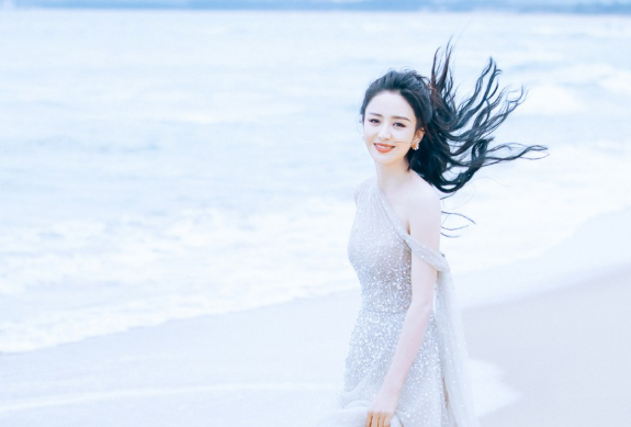 哪個(gè)牌子的染發(fā)劑最好最安全純天然 哪個(gè)牌子的染發(fā)劑最好最安全純天然