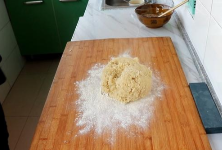 炸油糕的做法 炸油糕的做法家常做法竅門 炸油糕的做法 炸油糕的做法家常做法竅門