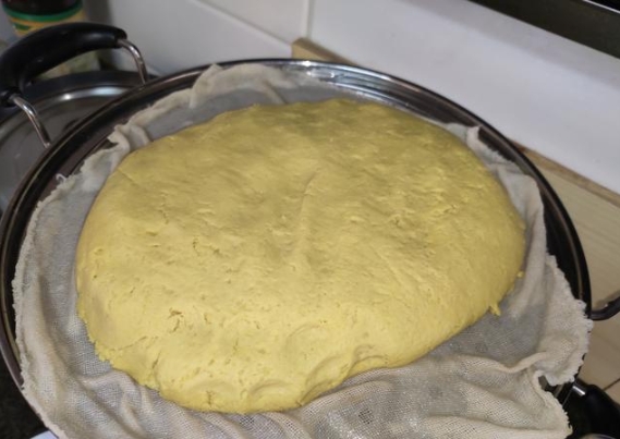 炸油糕外皮怎么酥 炸油糕為什么會(huì)爆炸 炸油糕外皮怎么酥 炸油糕為什么會(huì)爆炸