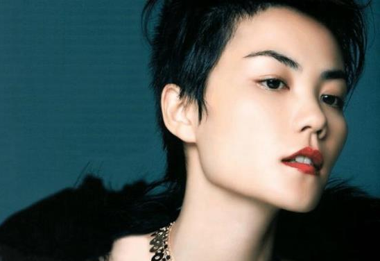 怎么選擇適合自己的發(fā)型 臉型五官都要考慮 怎么選擇適合自己的發(fā)型 臉型五官都要考慮