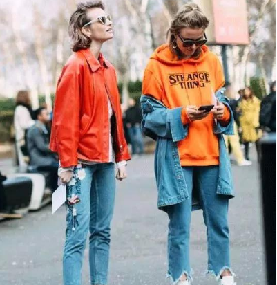 鮮橙色上衣配什么顏色褲子 鮮橙色上衣搭配什么褲子 鮮橙色上衣配什么顏色褲子 鮮橙色上衣搭配什么褲子