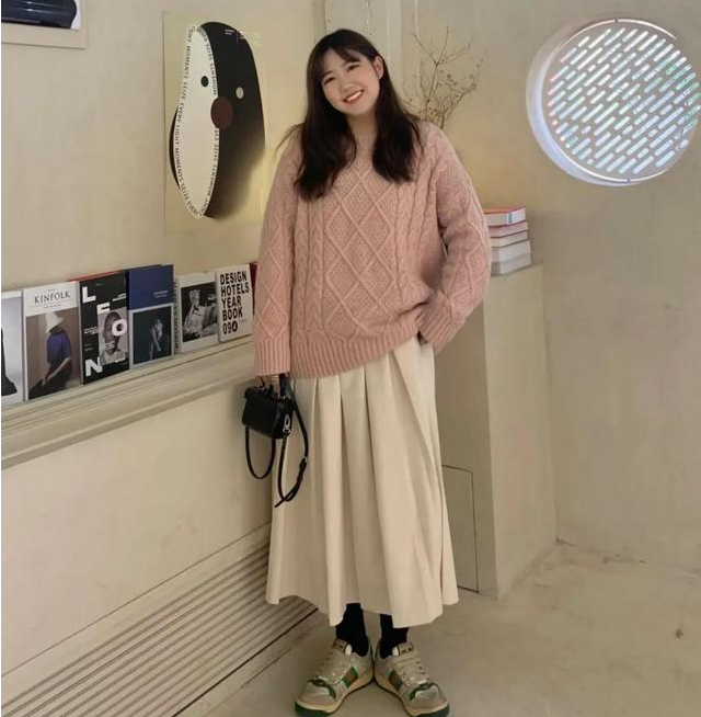 微胖女生適合穿什么裙子 微胖女生如何挑選裙子 微胖女生適合穿什么裙子 微胖女生如何挑選裙子