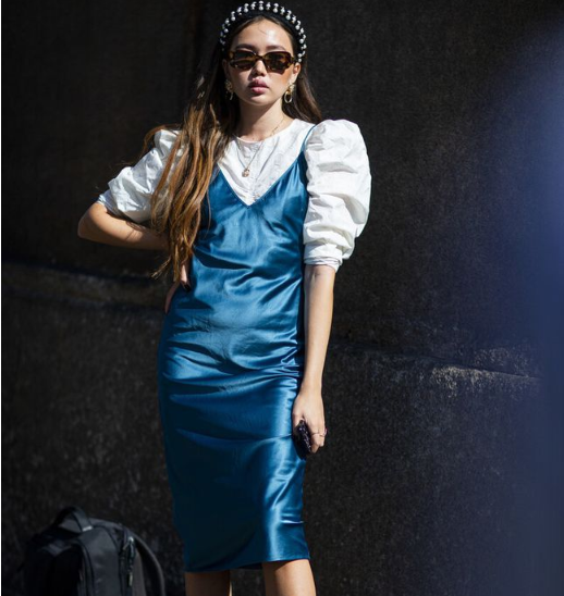 真絲連衣裙配什么鞋子好看 真絲連衣裙怎么洗 真絲連衣裙配什么鞋子好看 真絲連衣裙怎么洗