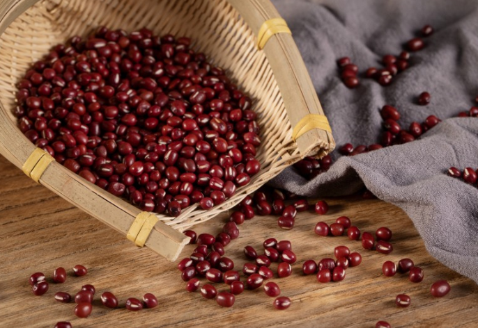 紅豆和赤小豆哪個(gè)補(bǔ)血效果比較好 紅豆和赤小豆誰最補(bǔ)血 紅豆和赤小豆哪個(gè)補(bǔ)血效果比較好 紅豆和赤小豆誰最補(bǔ)血