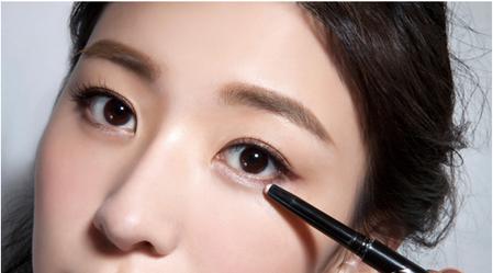 眼影怎么選擇適合自己的 眼影如何搭配顏色 眼影怎么選擇適合自己的 眼影如何搭配顏色