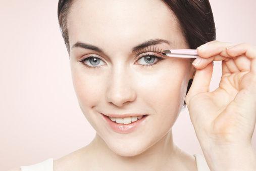 畫睫毛不畫眼線可以嗎 睫毛膏會不會傷害眼睛 畫睫毛不畫眼線可以嗎 睫毛膏會不會傷害眼睛