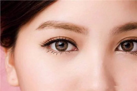 美瞳線和眼線哪個好看 美瞳線和眼線哪個好 美瞳線和眼線哪個好看 美瞳線和眼線哪個好