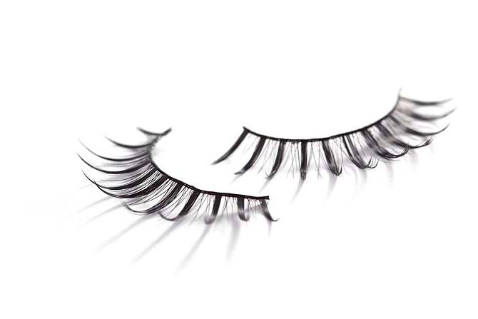 假睫毛可以二次使用嗎 假睫毛可以重復使用多少次 假睫毛可以二次使用嗎 假睫毛可以重復使用多少次