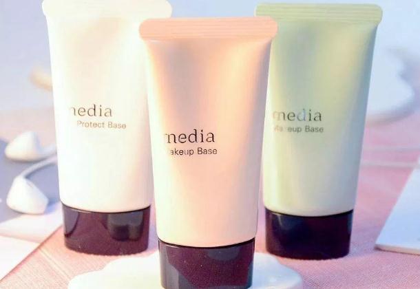 妝前乳會卡粉嗎 妝前乳卡粉怎么辦 妝前乳會卡粉嗎 妝前乳卡粉怎么辦