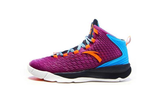 安踏運動鞋要買大一碼嗎 安踏運動鞋要買偏大的碼數(shù)嗎