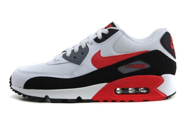 商場耐克專賣店會(huì)有假的嗎 耐克怎么辨別真假 商場耐克專賣店會(huì)有假的嗎 耐克怎么辨別真假