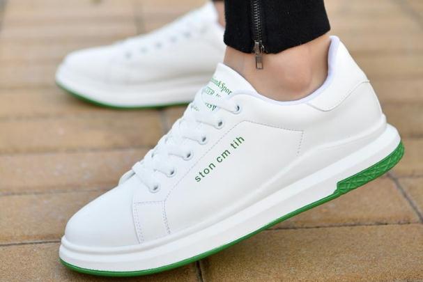 板鞋如何隱藏鞋帶 板鞋如何防止折痕 板鞋如何隱藏鞋帶 板鞋如何防止折痕