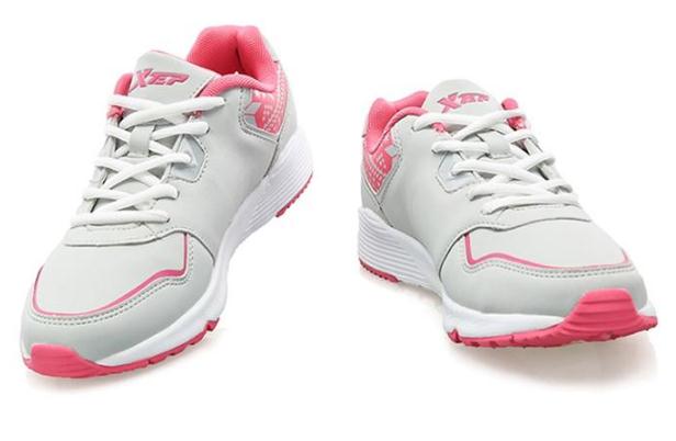 安踏和特步哪個檔次高 特步運動鞋質(zhì)量怎么樣 安踏和特步哪個檔次高 特步運動鞋質(zhì)量怎么樣