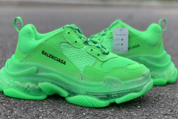 老爹鞋是什么鞋 矮個(gè)子適合穿老爹鞋嗎 老爹鞋是什么鞋 矮個(gè)子適合穿老爹鞋嗎